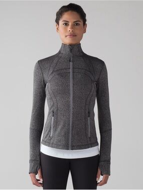 Lululemon Define Jacket
Luon Chakra Jacquard V1 Black Battleship Size 10